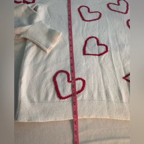Loft White Crewneck W/Pink Hearts Very Soft & Cozy Romantic Feminine Suze XL - Picture 8 of 9